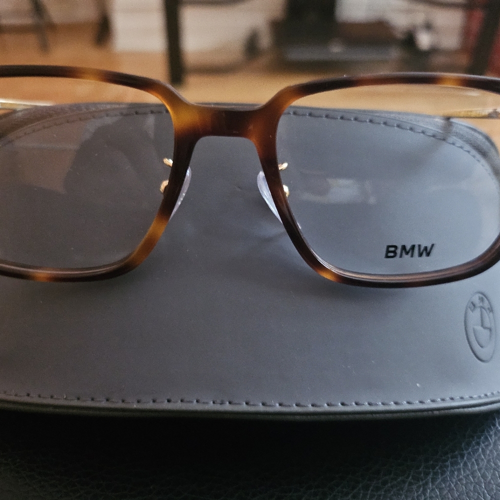 BMW Men's Tortoise Shell Glasses